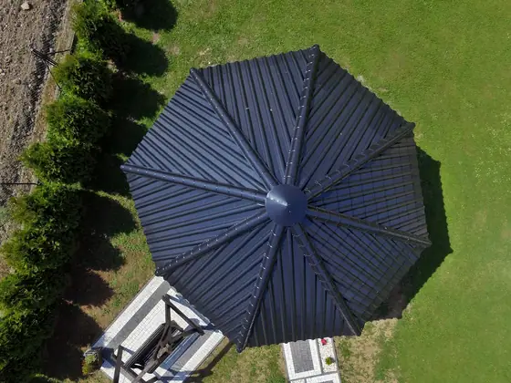 Referenzbild Metalldach Stehfalz Hausdach Ansicht 33