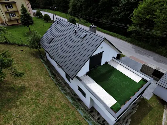 Referenzbild Metalldach Stehfalz Hausdach Ansicht 42