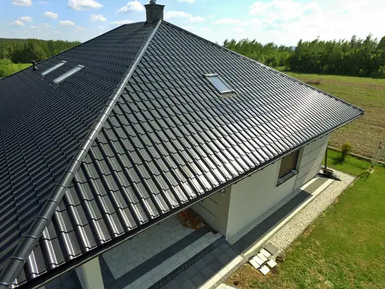 Referenzbild Metalldach Stehfalz Hausdach Ansicht 44