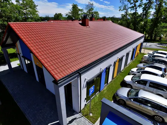 Referenzbild Metalldach Stehfalz Hausdach Ansicht 54