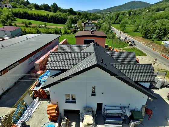 Referenzbild Metalldach Stehfalz Hausdach Ansicht 76